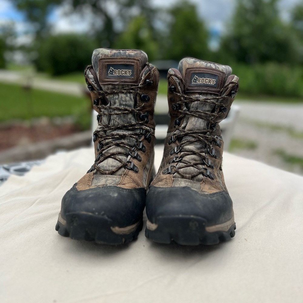 Rocky Brown Camo Hunting Boots with Black Toe and Sole